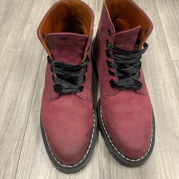 VINTAGE Gripfast (original Dr. Marten factory) boots (MIE) - Picture 4 of 7